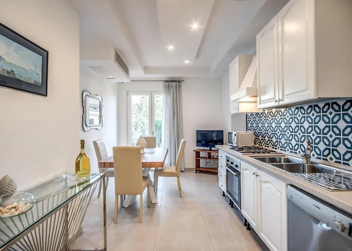 Francesca - Private Pool Villa *