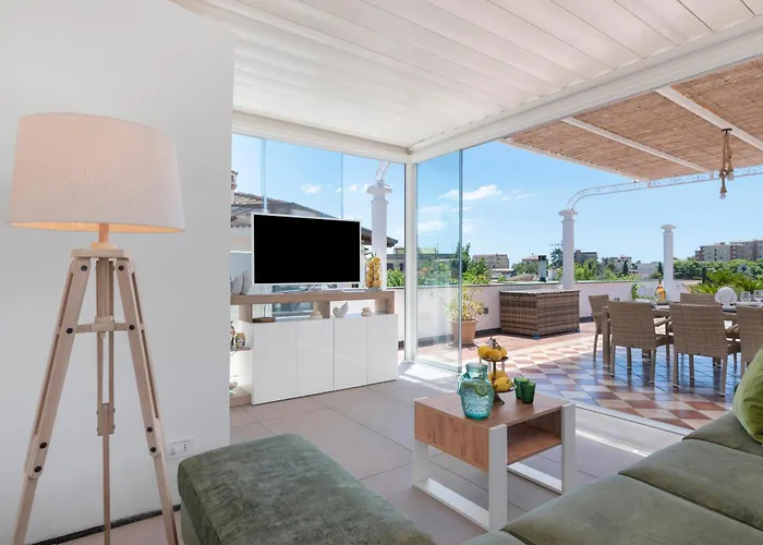 Francesca - Private Pool Villa *